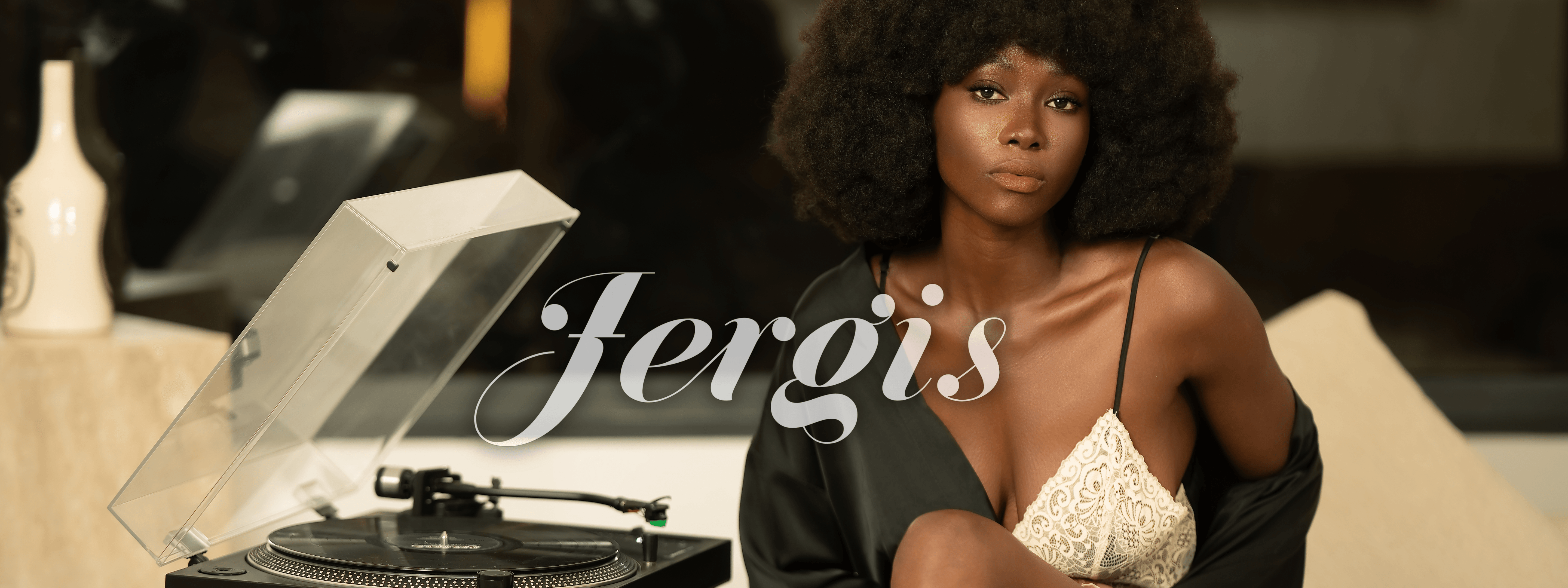 Découvrez le Confort et le Style Ultimes avec Fergis.ma : Votre Destination Incontournable pour des Pyjamas, Robes Nuit et Ensembles Formels
