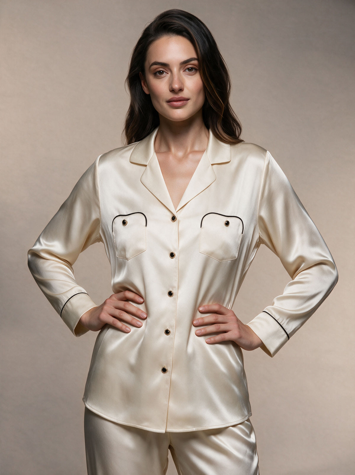 Le Pyjama en Soie Livia Le luxe des reines