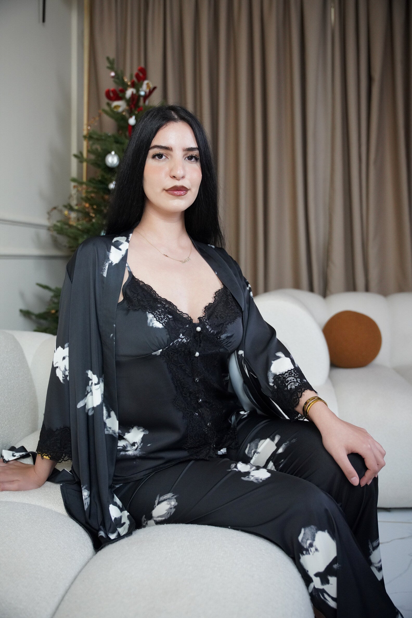 L'Ensemble Nova Le Trio Luxe en Satin de Soie et Dentelle Noire